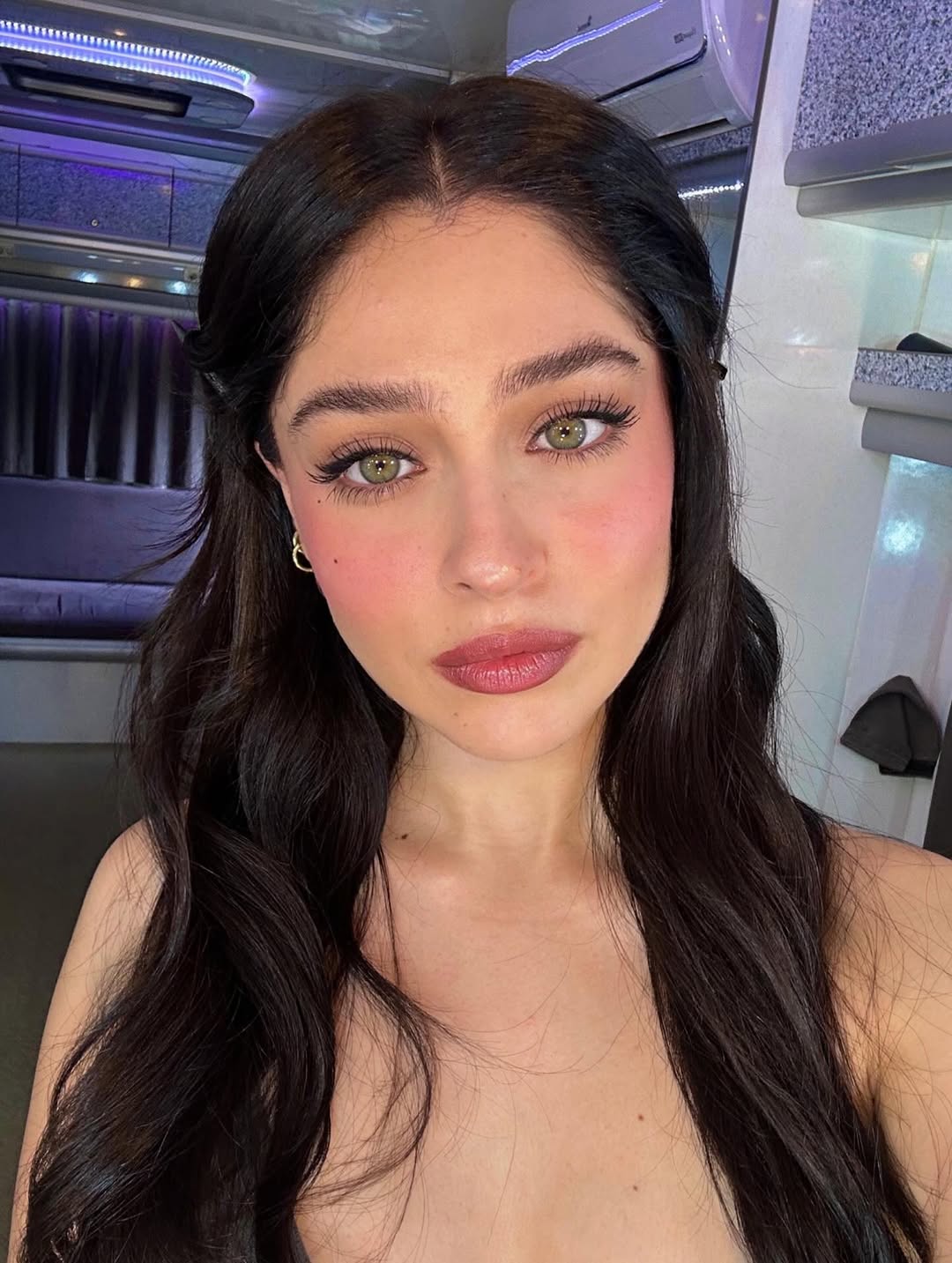 Güller ve Günahlar’ın Zeynep’i Cemre Baysel’e beğeni yağdı! Güller ve Günahlar’ın Zeynep’i Cemre Baysel’e beğeni yağdı!