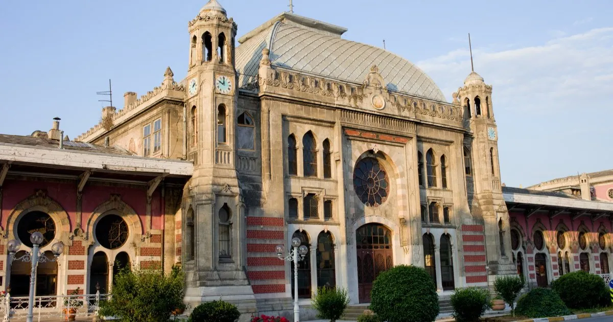 Sirkeci Garı kültür ve sanatla buluşuyor Sirkeci Garı kültür ve sanatla buluşuyor