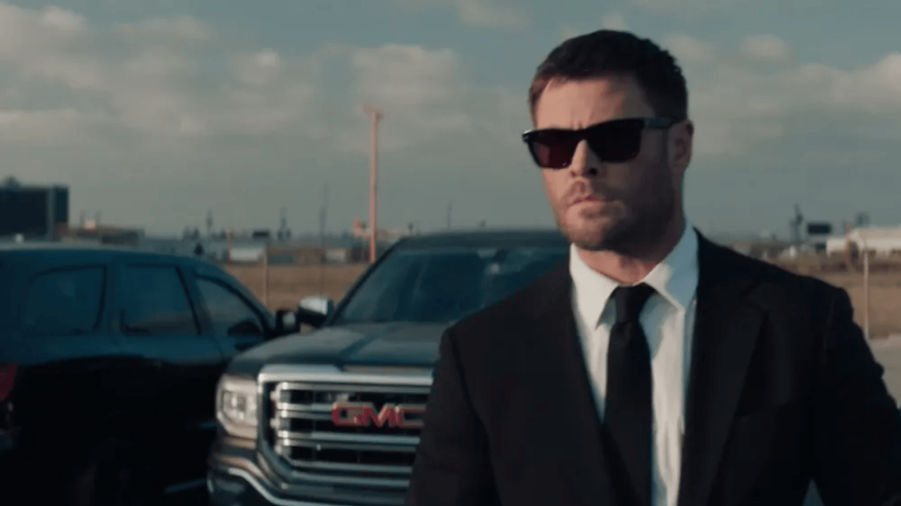 Chris Hemsworth ve Halle Berry’nin Nefes Kesen Soygun Filmi “Crime 101″ın Fragmanı Paylaşıldı Chris Hemsworth ve Halle Berry’nin Nefes Kesen Soygun Filmi “Crime 101″ın Fragmanı Paylaşıldı