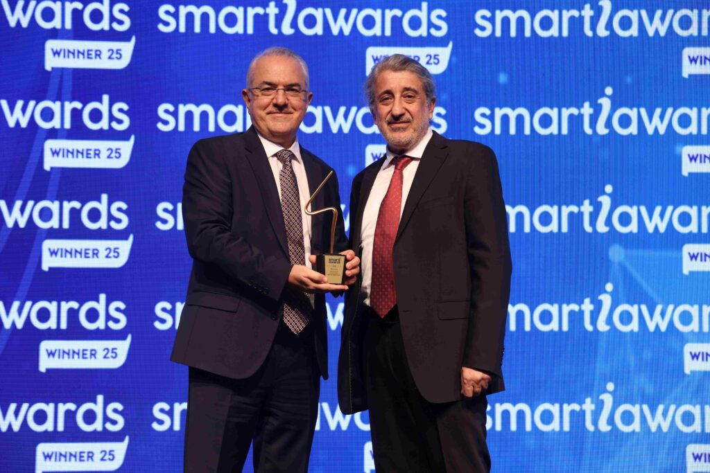 MAPFRE Sigorta’nın Dijital Acente Portalı, Smart-i Awards’ta Altın Ödülün Sahibi Oldu MAPFRE Sigorta’nın Dijital Acente Portalı, Smart-i Awards’ta Altın Ödülün Sahibi Oldu