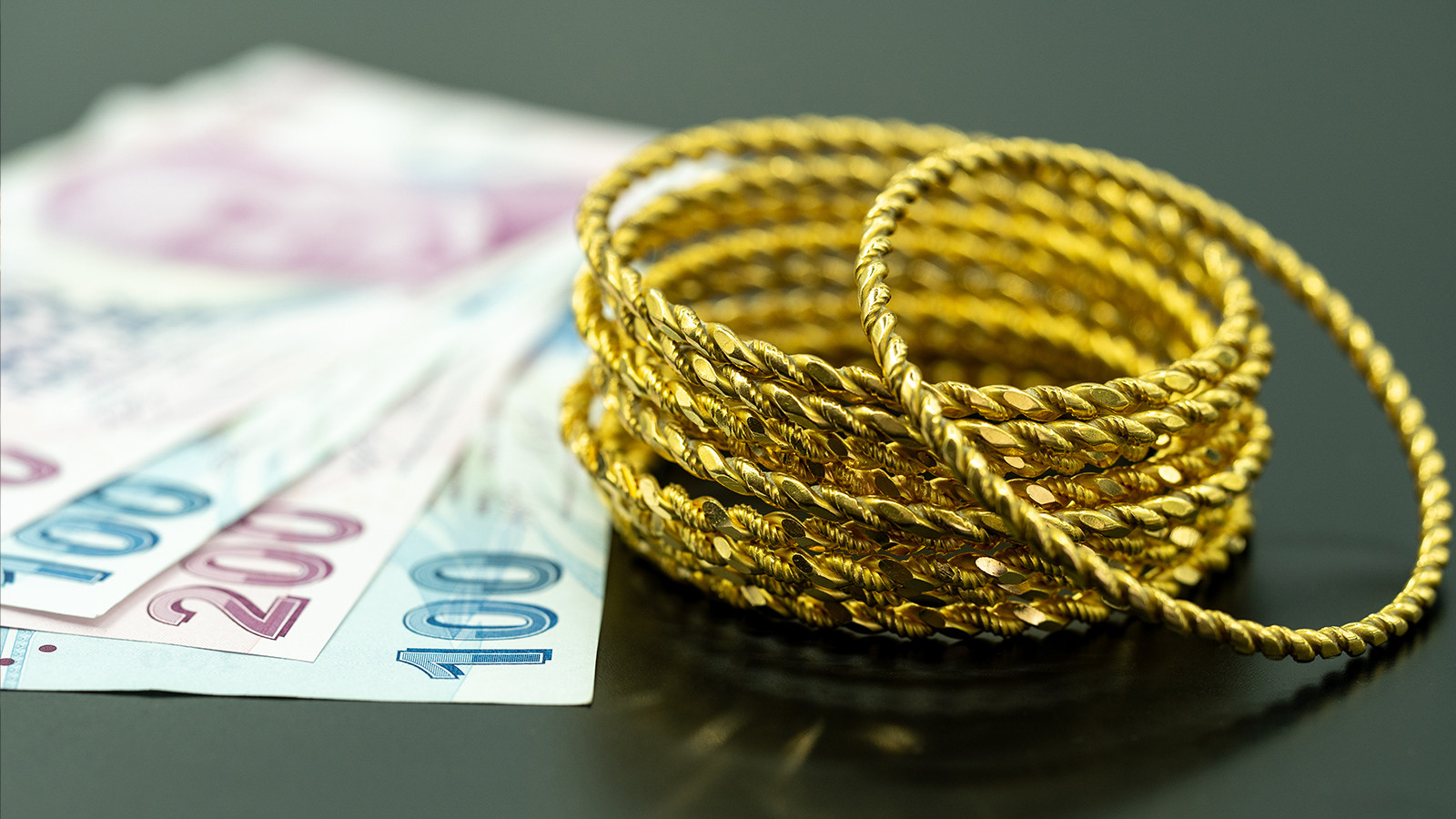 Altın yatırımcısını heyecanlandıran tahminler! İki katına çıkabilir Altın yatırımcısını heyecanlandıran tahminler! İki katına çıkabilir