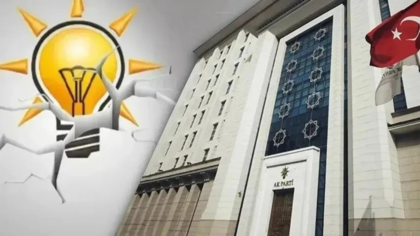 İl başkanından sonra yönetimi de istifa etti! İl başkanından sonra yönetimi de istifa etti!