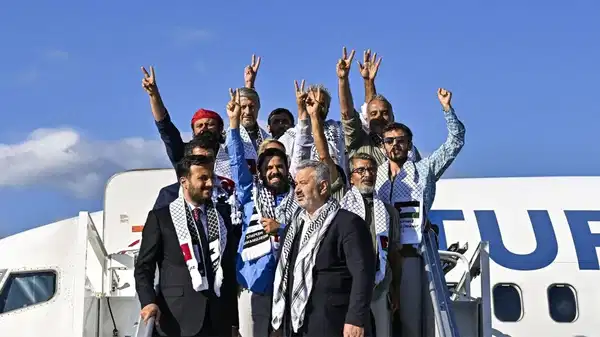 Selçuk Özdağ: ‘Aktivistleri karşılamaya gelen AK Parti heyetinin varlığı samimi değil’ – Son Dakika Siyaset Haberleri Selçuk Özdağ: ‘Aktivistleri karşılamaya gelen AK Parti heyetinin varlığı samimi değil’ – Son Dakika Siyaset Haberleri