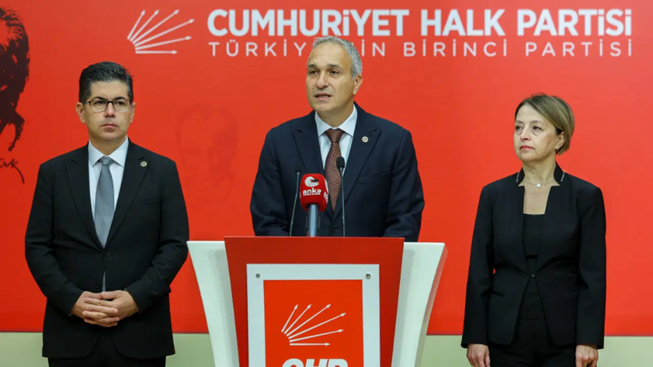 CHP’li Özçağdaş’tan İTO ve MÜSİAD’a: ‘Siz yalancısınız, iki yüzlüsünüz, iş bilmezsiniz’