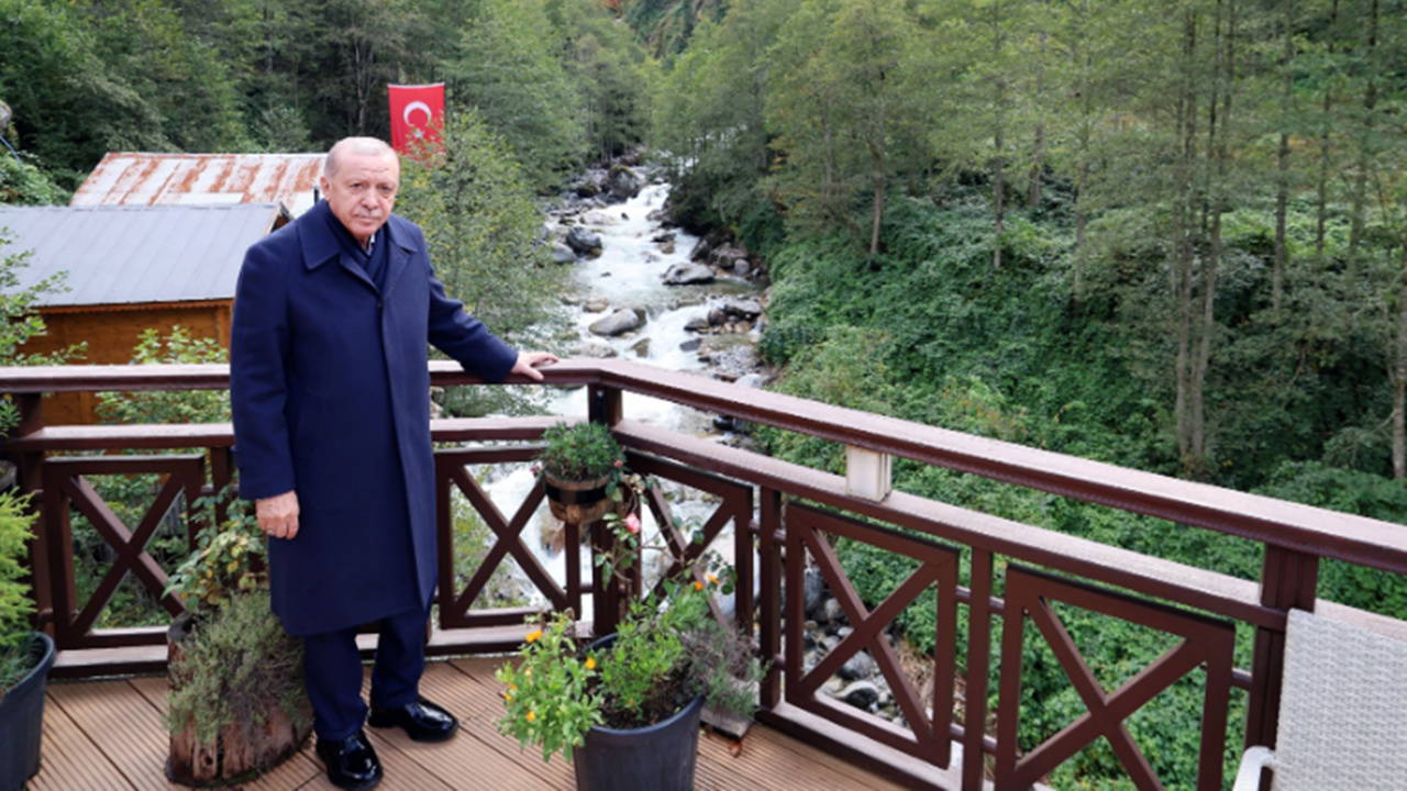 Erdoğan, ‘kirlettik, rezil ettik’ dediği Ayder Yaylası’nda – Son Dakika Siyaset Haberleri Erdoğan, ‘kirlettik, rezil ettik’ dediği Ayder Yaylası’nda – Son Dakika Siyaset Haberleri