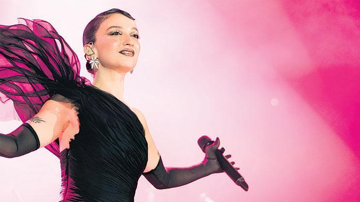 Melike Şahin, Grammy’de dört ayrı kategoride değerlendirmeye alındı Melike Şahin, Grammy’de dört ayrı kategoride değerlendirmeye alındı