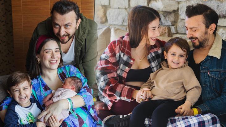 Hazal Kaya’dan mutlu aile pozu! Takipçilerinden yorum yağdı Hazal Kaya’dan mutlu aile pozu! Takipçilerinden yorum yağdı