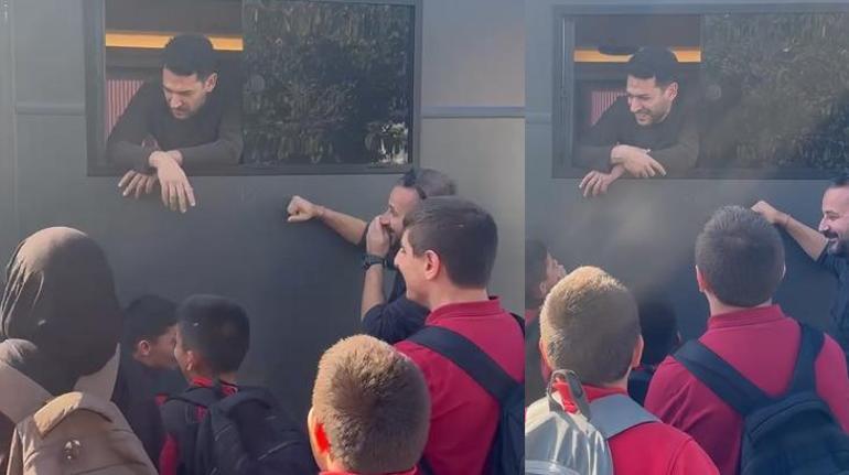 Güller ve Günahlar seti çocuklarla renklendi Güller ve Günahlar seti çocuklarla renklendi