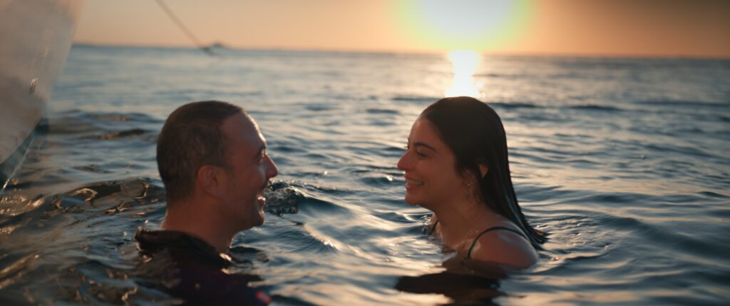 Oğuzhan Koç ve Ayça Ayşin Turan‘ın başrolünü paylaştığı “Bugün Güzel” filminin çekimleri tamamlandı! Oğuzhan Koç ve Ayça Ayşin Turan‘ın başrolünü paylaştığı “Bugün Güzel” filminin çekimleri tamamlandı!