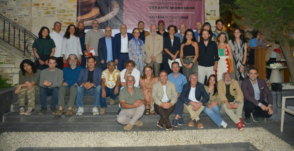 Dünyanın dört bir yanından seramik sanatçıları, Kuşadası’nda bir araya geldi Dünyanın dört bir yanından seramik sanatçıları, Kuşadası’nda bir araya geldi