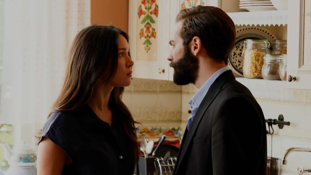 Sahipsizler 32. Bölümde Cemo, Yavuz’dan intikamını aldı! Azize, Devran’ı görünce şok oldu! Sahipsizler 32. Bölümde Cemo, Yavuz’dan intikamını aldı! Azize, Devran’ı görünce şok oldu!