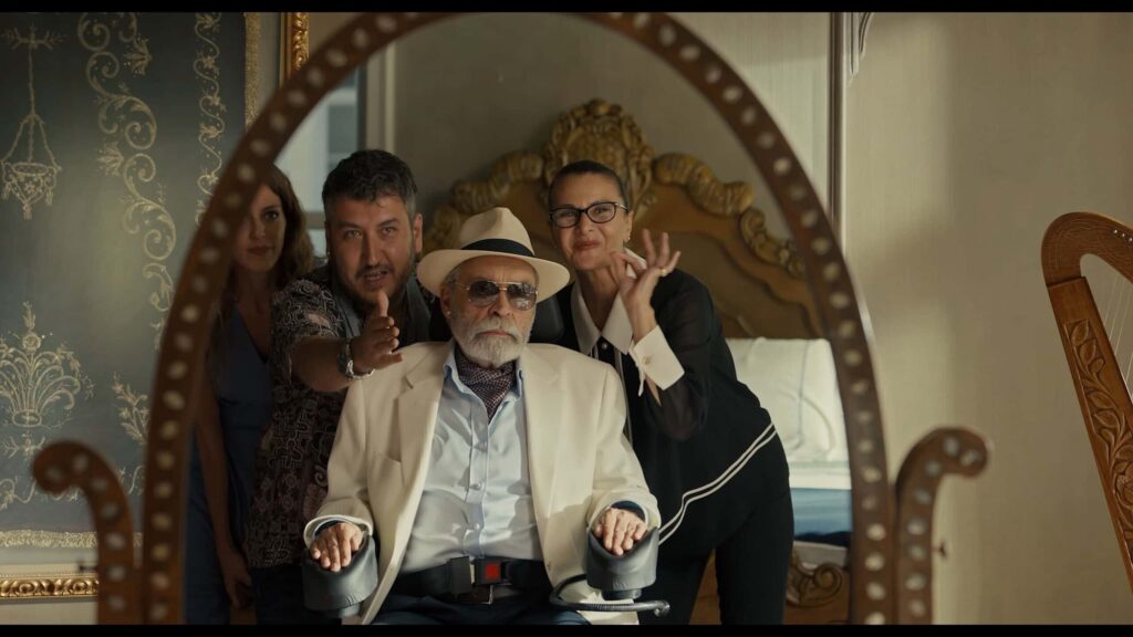 Haluk Bilginer ve Feyyaz Yiğit’i bir araya getiren, yılın iddialı filmi ‘Soyut Dışavurumcu Bir Dostluğun Anatomisi Veyahut Yan Yana’ için geri sayım başladı!