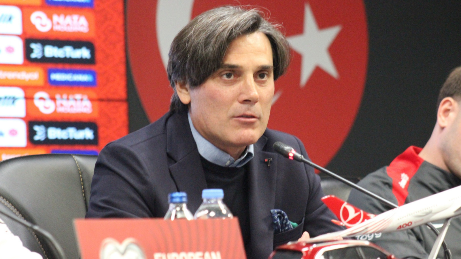 A Milli Takım Teknik Direktörü Montella’dan Berke Özer’e tepki: Bunun sonuçları olur A Milli Takım Teknik Direktörü Montella’dan Berke Özer’e tepki: Bunun sonuçları olur