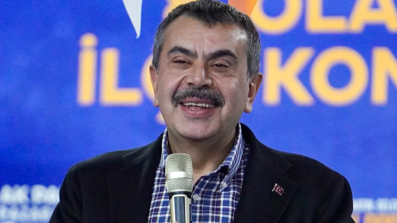 Yusuf Tekin eğitimi yap boza çevirdi: 11. sınıfta diploma, 12. sınıfta uzmanlık!