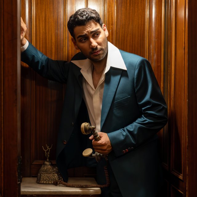 Can Toğrulca “Yak Beni De” (Yaz Gülü) Can Toğrulca “Yak Beni De” (Yaz Gülü)