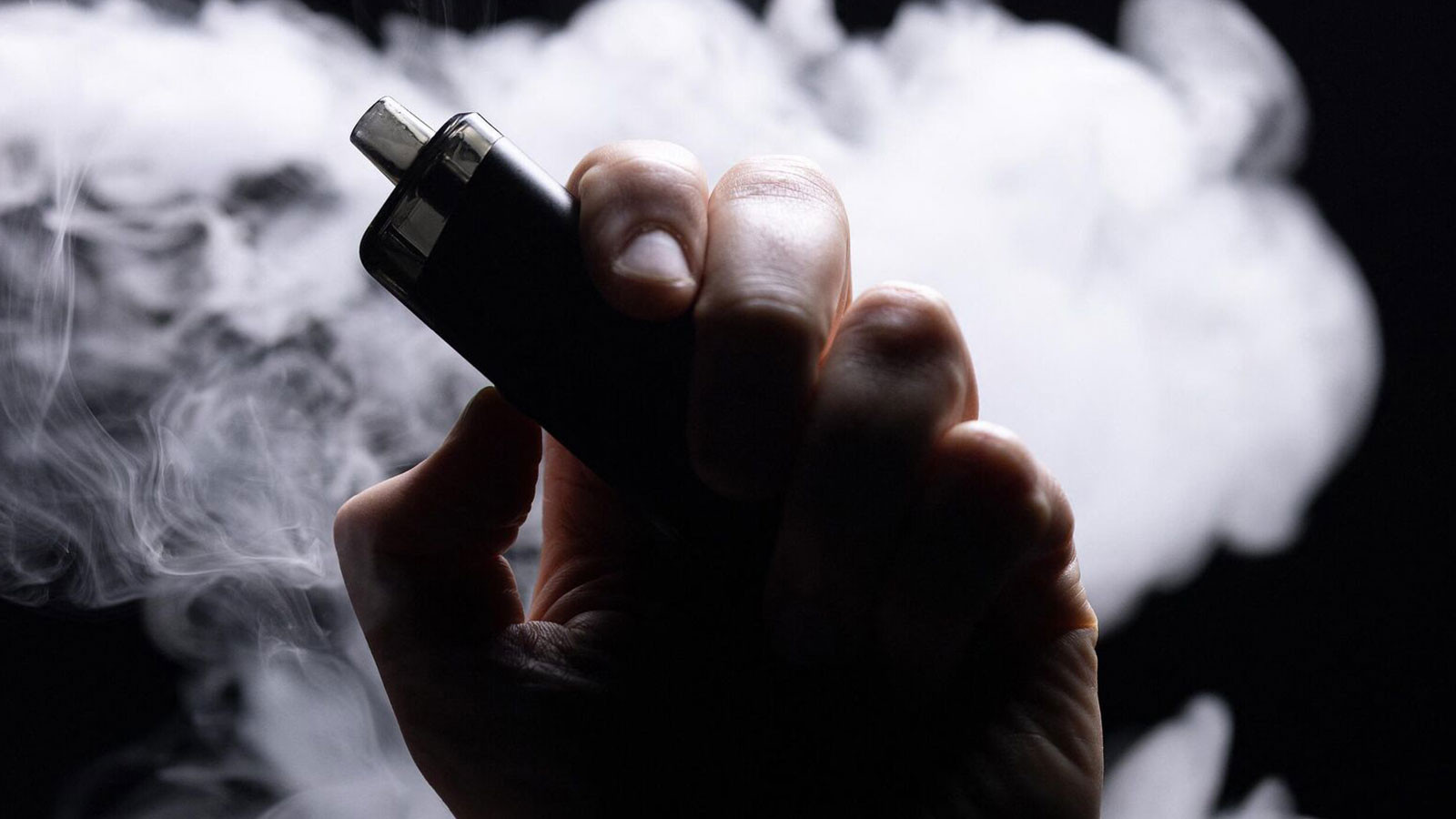 E-Sigara kullananlarda akciğer kanseri riski yüzde 270 arttı