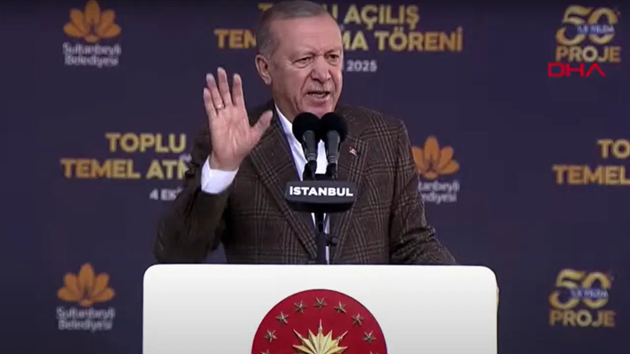 Erdoğan İstanbul’da operasyonları sahiplendi, Özgür Özel’i hedef aldı – Son Dakika Siyaset Haberleri Erdoğan İstanbul’da operasyonları sahiplendi, Özgür Özel’i hedef aldı – Son Dakika Siyaset Haberleri