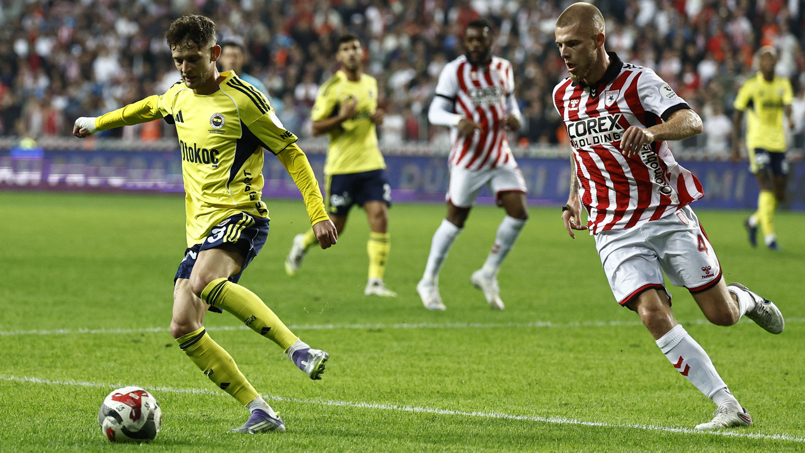 Fenerbahçe önemli fırsatı geri tepti Fenerbahçe önemli fırsatı geri tepti