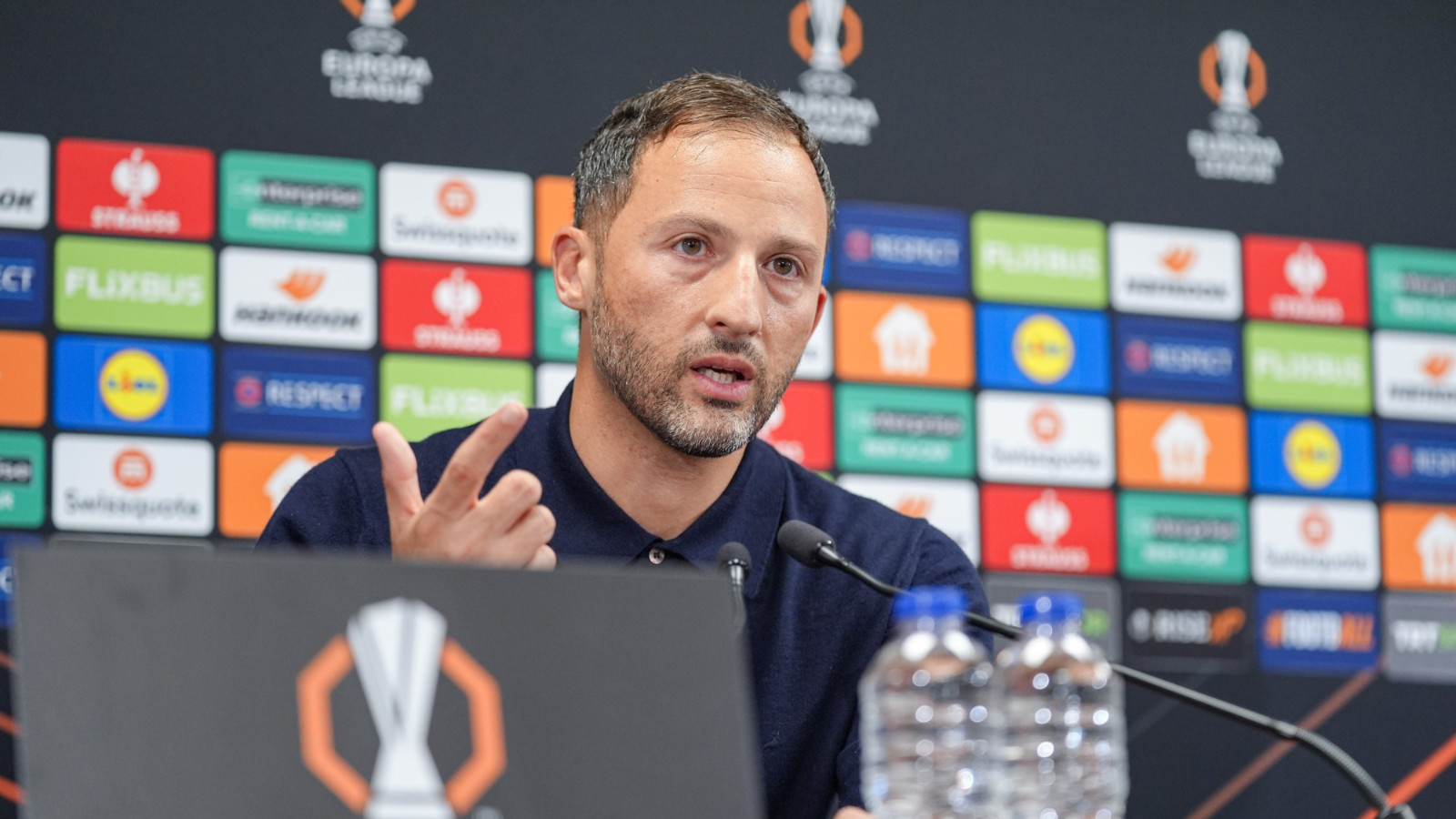 Fenerbahçe Teknik Direktörü Tedesco: Stuttgart büyüklüğümüzü hissetti Fenerbahçe Teknik Direktörü Tedesco: Stuttgart büyüklüğümüzü hissetti