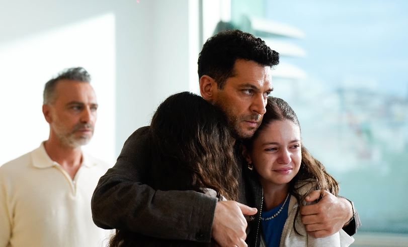 Güller ve Günahlar dizisi başrol oyuncusu Murat Yıldırım için çok farklı bir anlam taşıyor! Güller ve Günahlar dizisi başrol oyuncusu Murat Yıldırım için çok farklı bir anlam taşıyor!