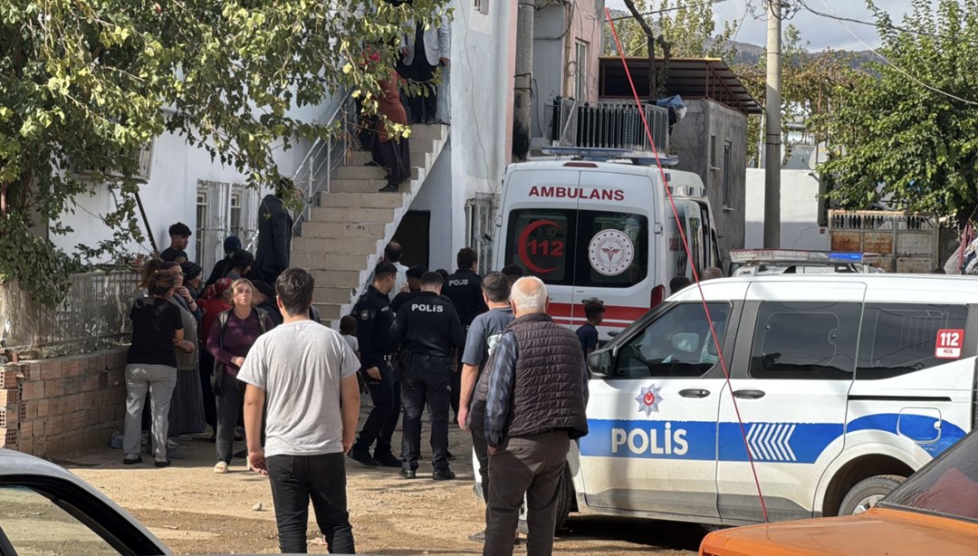 Önce birlikte yaşadığı kadını öldürmeye çalıştı: Sonra intihar etti Önce birlikte yaşadığı kadını öldürmeye çalıştı: Sonra intihar etti