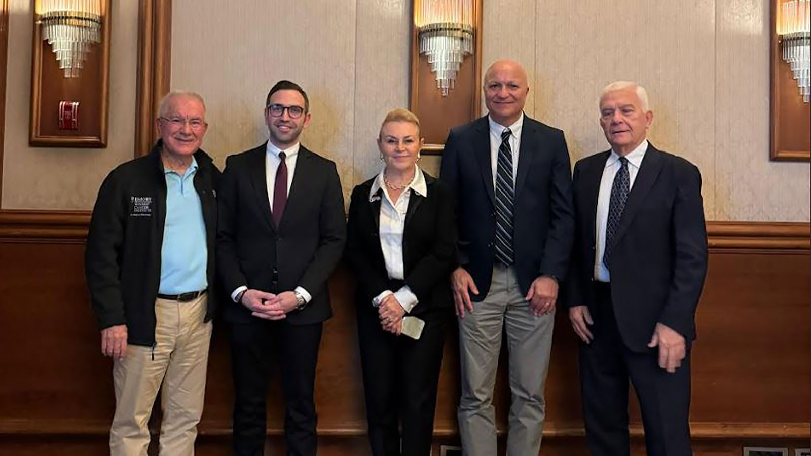 “Kanser ve kronik hastalıkların tedavisinde yeni ufuklar” “Kanser ve kronik hastalıkların tedavisinde yeni ufuklar”