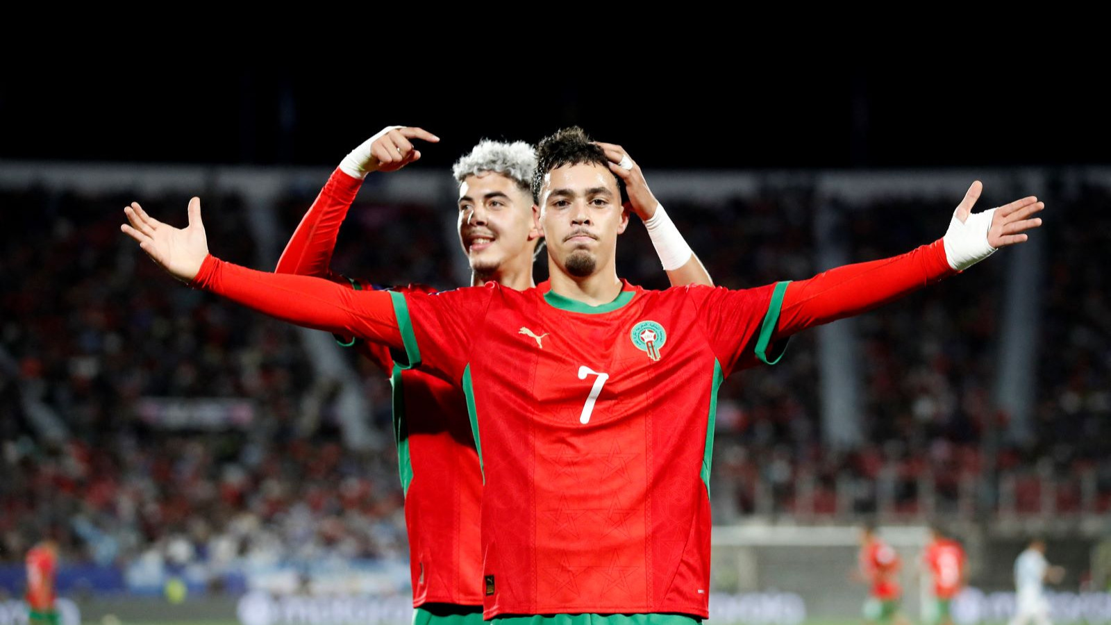 Yeni Messi değil Messi’nin ta kendisi! Yeni Messi değil Messi’nin ta kendisi!