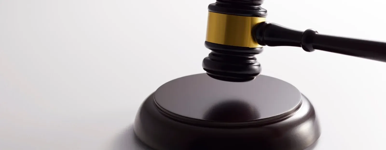 Türk Sağlık-Sen’den Hukuksuzluğa Karşı Çifte Zafer Türk Sağlık-Sen’den Hukuksuzluğa Karşı Çifte Zafer