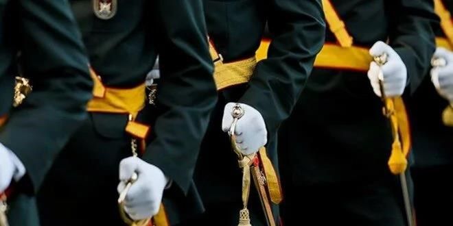Sözleşmeli Subay ve Astsubayların Muvazzaflığa Geçiş Şartları Yenilendi Sözleşmeli Subay ve Astsubayların Muvazzaflığa Geçiş Şartları Yenilendi
