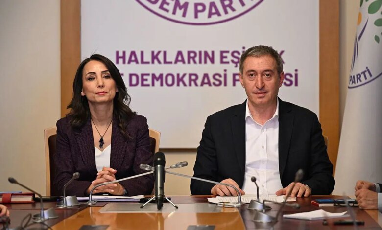 İmralı’ya gitme kararı sonrası DEM Parti’den açıklama İmralı’ya gitme kararı sonrası DEM Parti’den açıklama