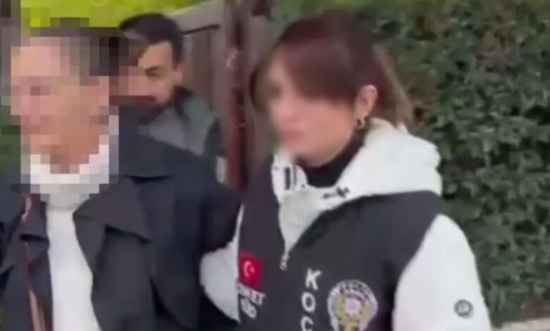 18 Yıl Sonra Bebeğini Çöpe Atan Anne Yakalandı 18 Yıl Sonra Bebeğini Çöpe Atan Anne Yakalandı