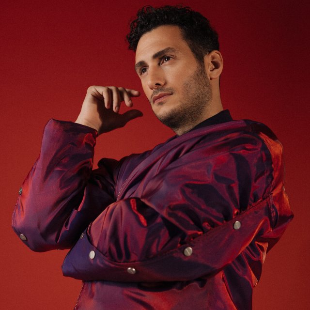 Cenk Suyabatmaz “Yeter Bana” Cenk Suyabatmaz “Yeter Bana”