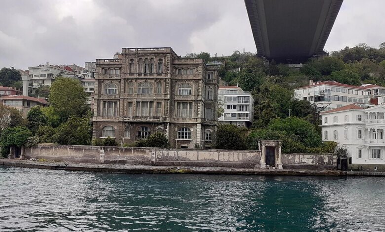 Zeki Paşa Yalısı, İstanbul Boğazı’nda Satışa Çıktı